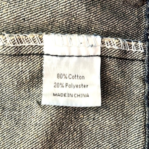 Women’s Camo Classic Fashion Stars & Stripes Distressed Denim Vest - Picture 6 of 8